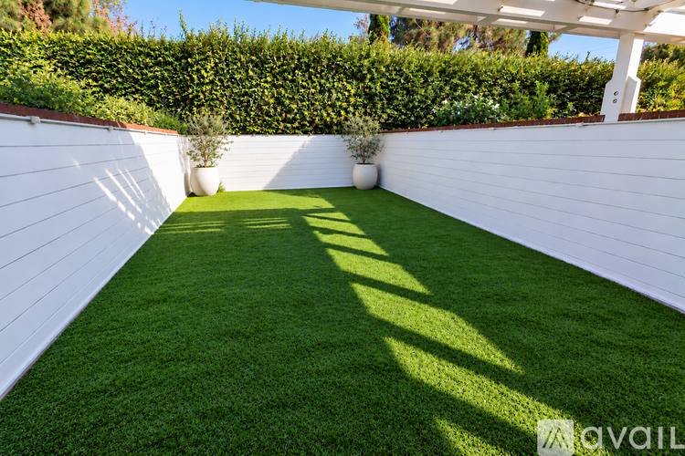 26 Bermuda Court, Manhattan Beach, CA 90266 - Townhouse for Rent - Image 5