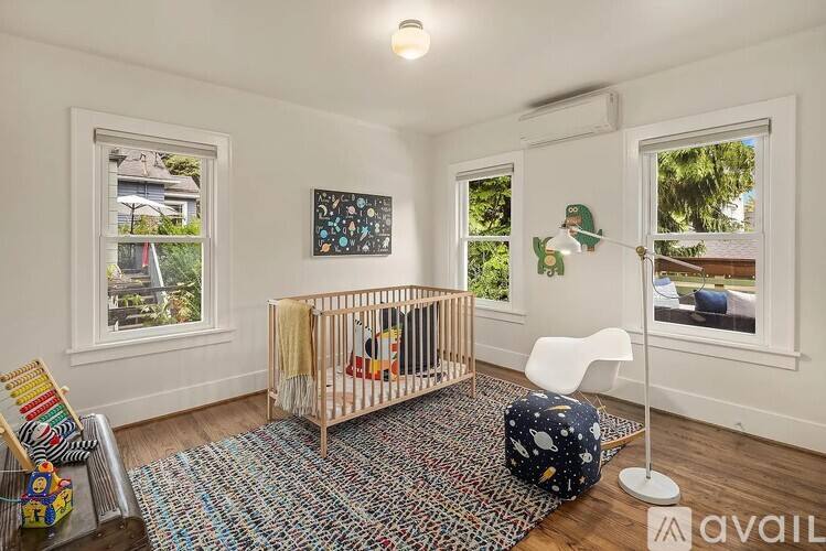 2224 E Miller St, Seattle, WA 98112 - House for Rent - Image 8