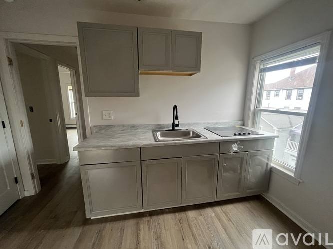55 Tremont St #3, Fall River, MA 02720 - Apartment for Rent - Image 4