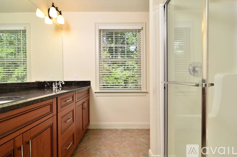 49 Fottler Rd, Hingham, MA 02043 - Townhouse for Rent - Image 5
