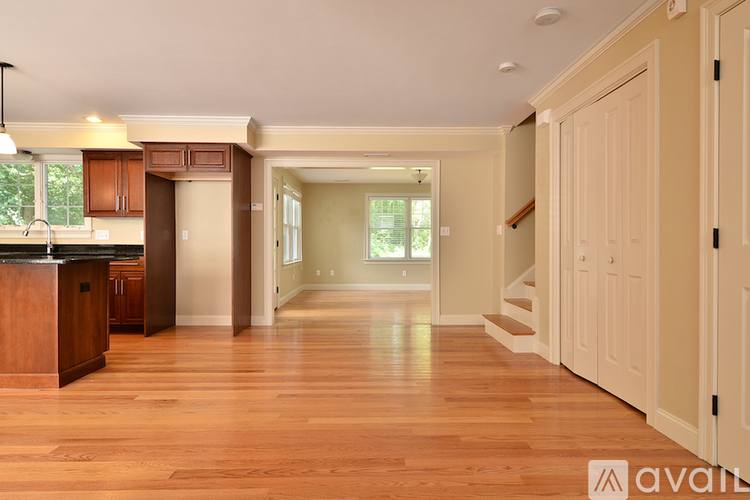 49 Fottler Rd, Hingham, MA 02043 - Townhouse for Rent - Image 8