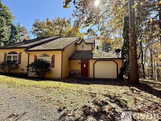 Townhouse for rent at 598 Tallman Hollow Rd, Montoursville, PA 17754