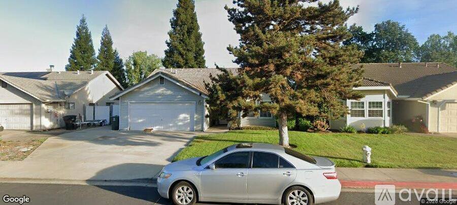 842 River Bluff Dr, Oakdale, CA 95361 - House for Rent - Image 1
