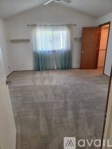 842 River Bluff Dr, Oakdale, CA 95361 - House for Rent - Image 7