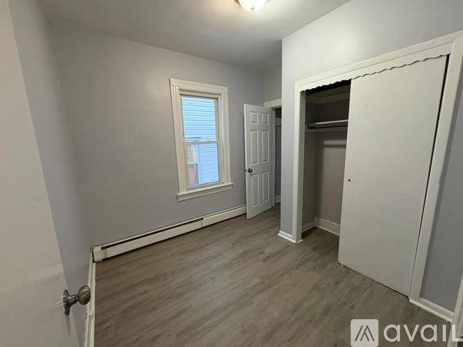 27 Parker Ave #2R, Passaic, NJ 07055 - Apartment for Rent - Image 2