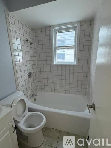 27 Parker Ave #2R, Passaic, NJ 07055 - Apartment for Rent - Image 3