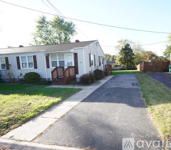 65 Swan St, Aberdeen, MD 21001 - Townhouse for Rent - Image 2