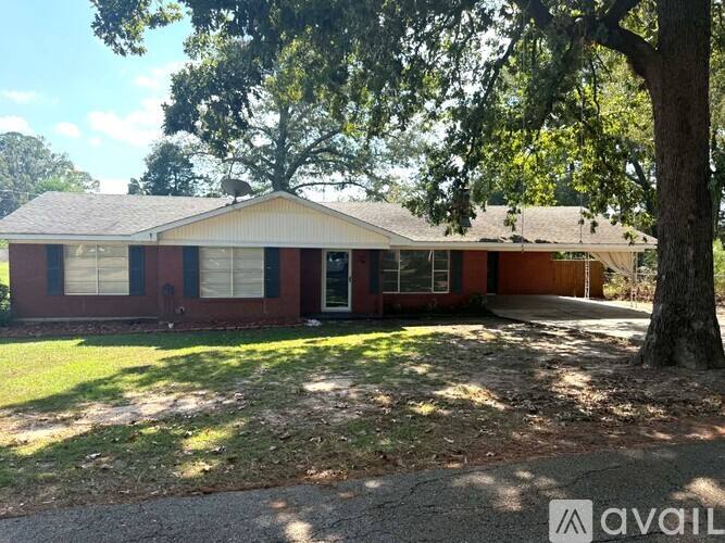 204 River Oaks Dr, Jefferson, TX 75657 - House for Rent - Image 1