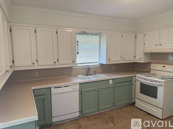 204 River Oaks Dr, Jefferson, TX 75657 - House for Rent - Image 8