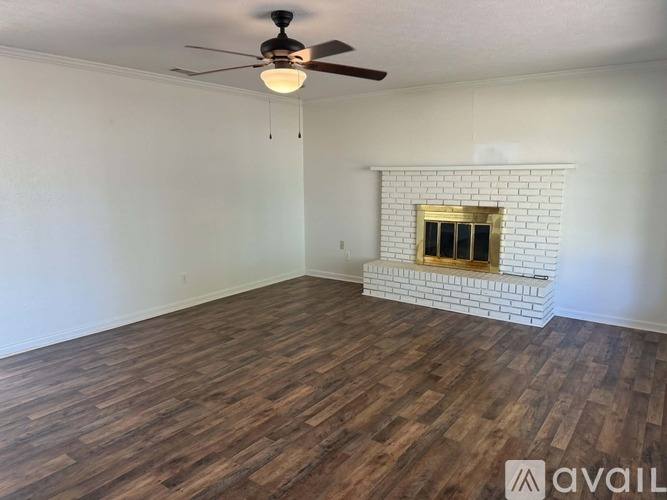 204 River Oaks Dr, Jefferson, TX 75657 - House for Rent - Image 5