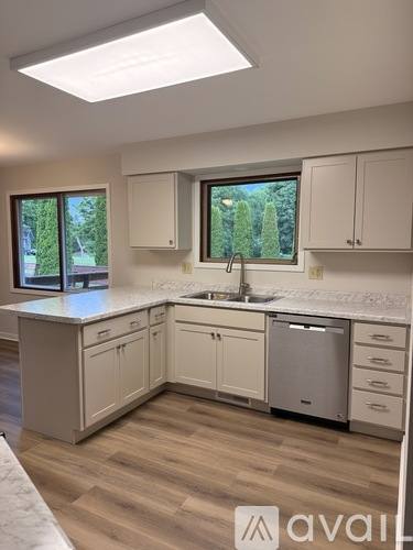 205 Hilltop Circle, Brooklyn, WI 53521 - House for Rent - Image 6