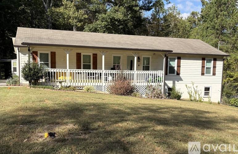 House for rent at 49 PMB Young Rd SE, Cartersville, GA 30120