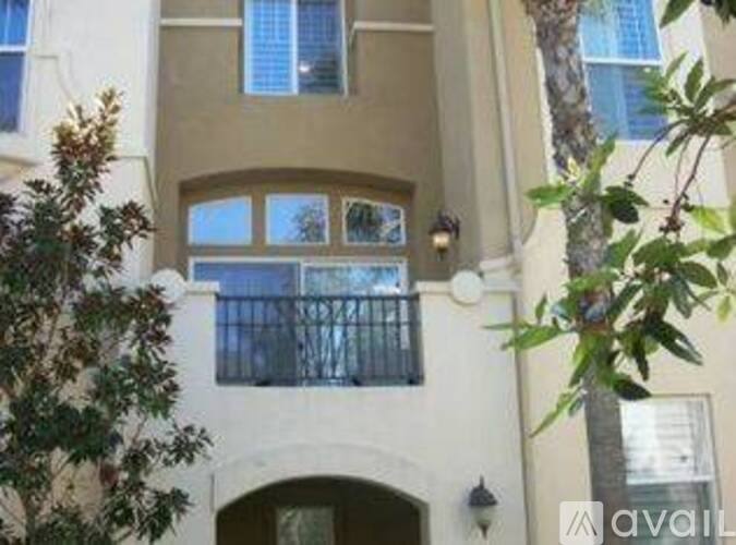 Townhouse for rent at 2728 Farragut Rd #97, San Diego, CA 92106