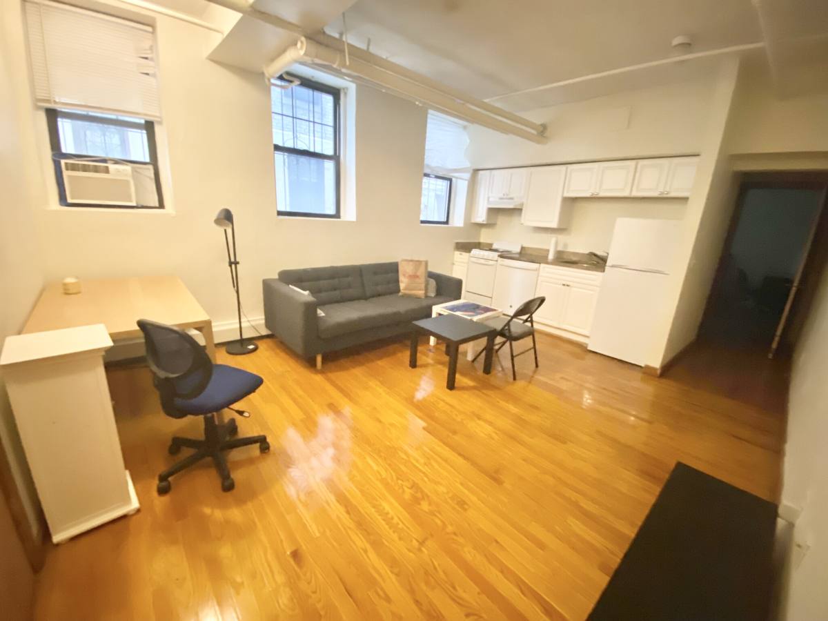 Apartment for rent at 115 Saint Stephen St #B-4, Boston, MA 02115