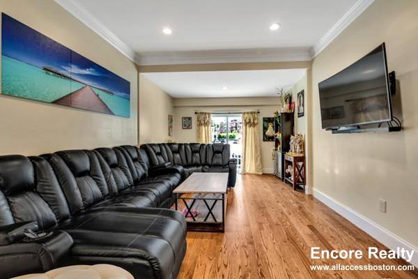 32 Sumner St #2, Dorchester, MA 02125 - Apartment for Rent - Image 8