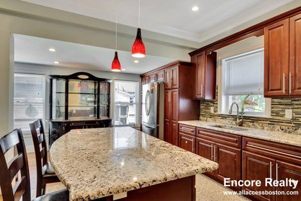 32 Sumner St #2, Dorchester, MA 02125 - Apartment for Rent - Image 2