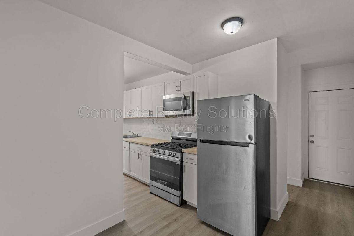 Apartment for rent at 4734 S Grand Blvd, St. Louis, MO 63111