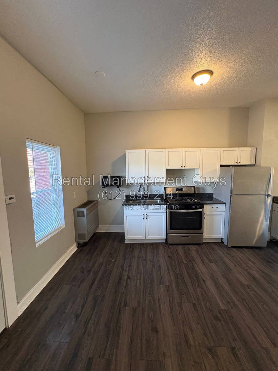 Apartment for rent at 1169 7th St W #1, St. Paul, MN 55102