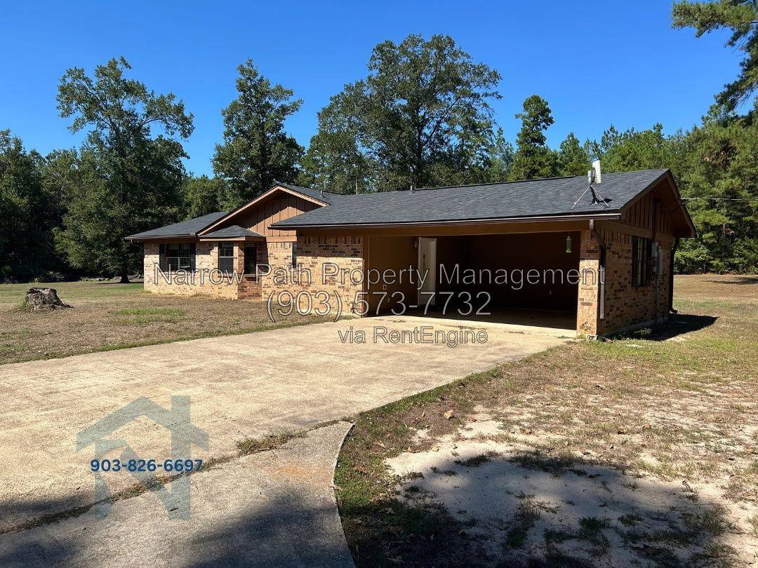 138 County Rd 4232, Atlanta, TX 75551 - House for Rent - Image 2