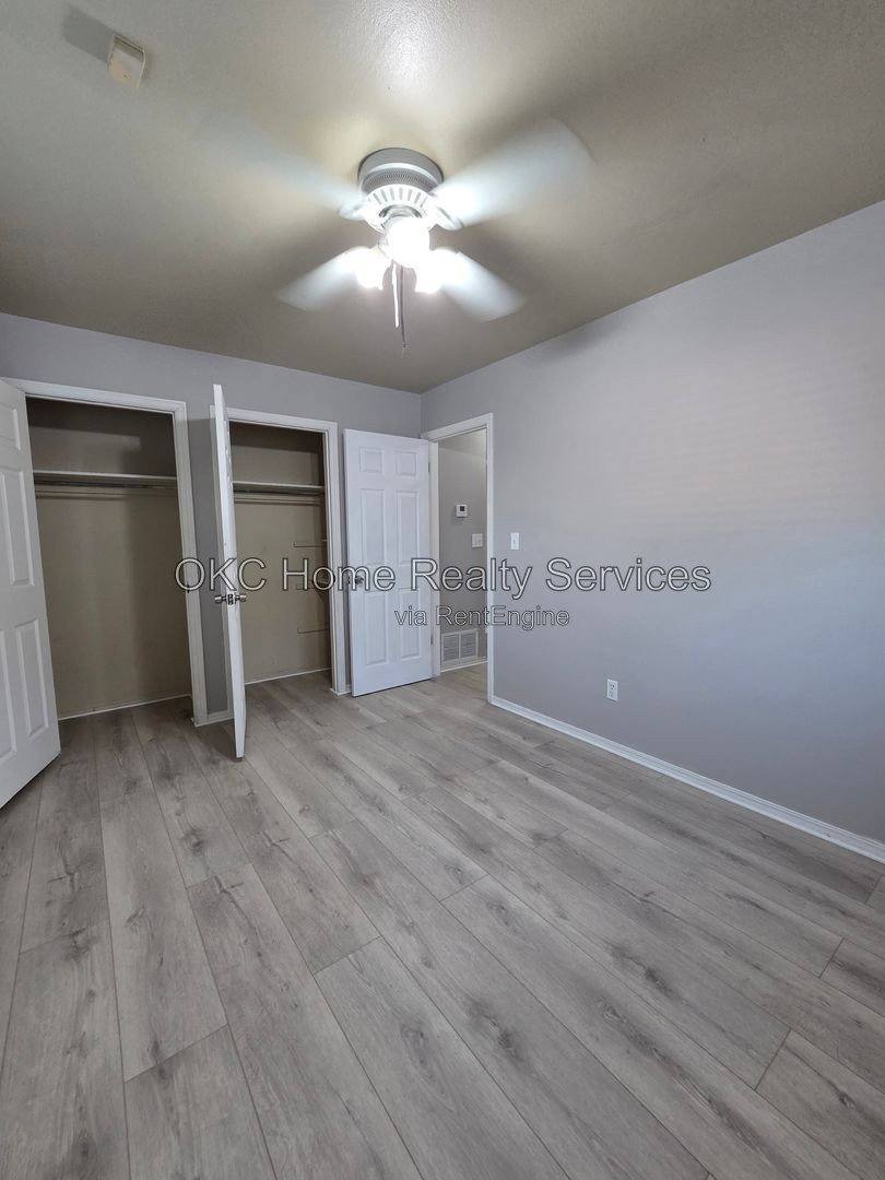 100 S Dallas Ave, Moore, OK 73160 - House for Rent - Image 11