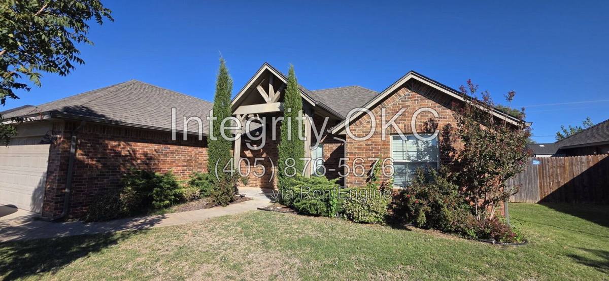 8908 Stacy Lynn Lane, Yukon, OK 73099 - House for Rent - Image 3