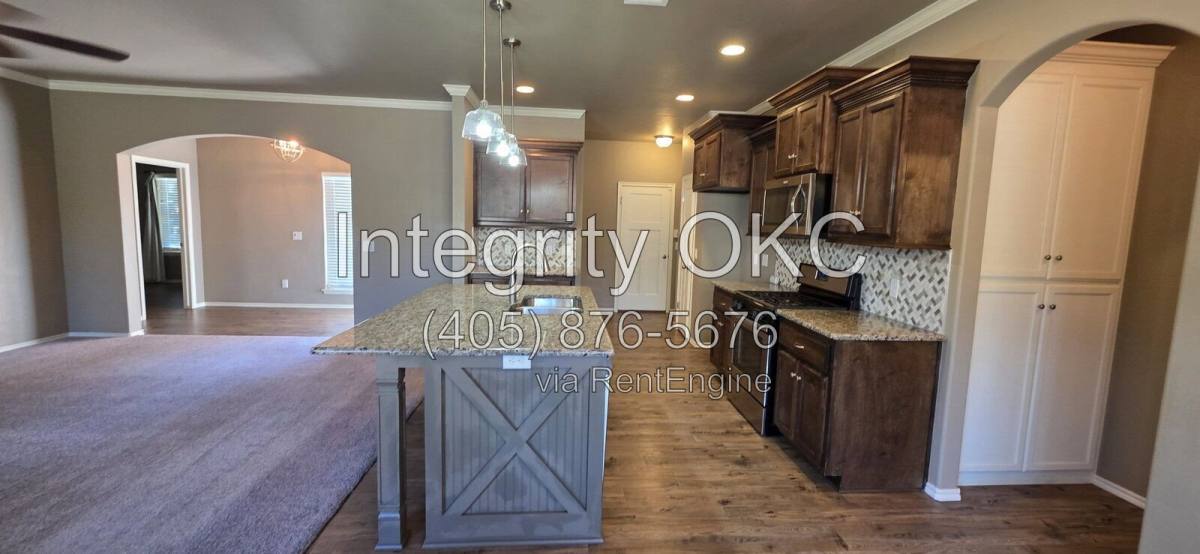 8908 Stacy Lynn Lane, Yukon, OK 73099 - House for Rent - Image 11