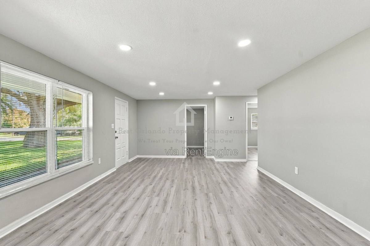 37350 Turner Dr, Umatilla, FL 32784 - House for Rent - Image 11