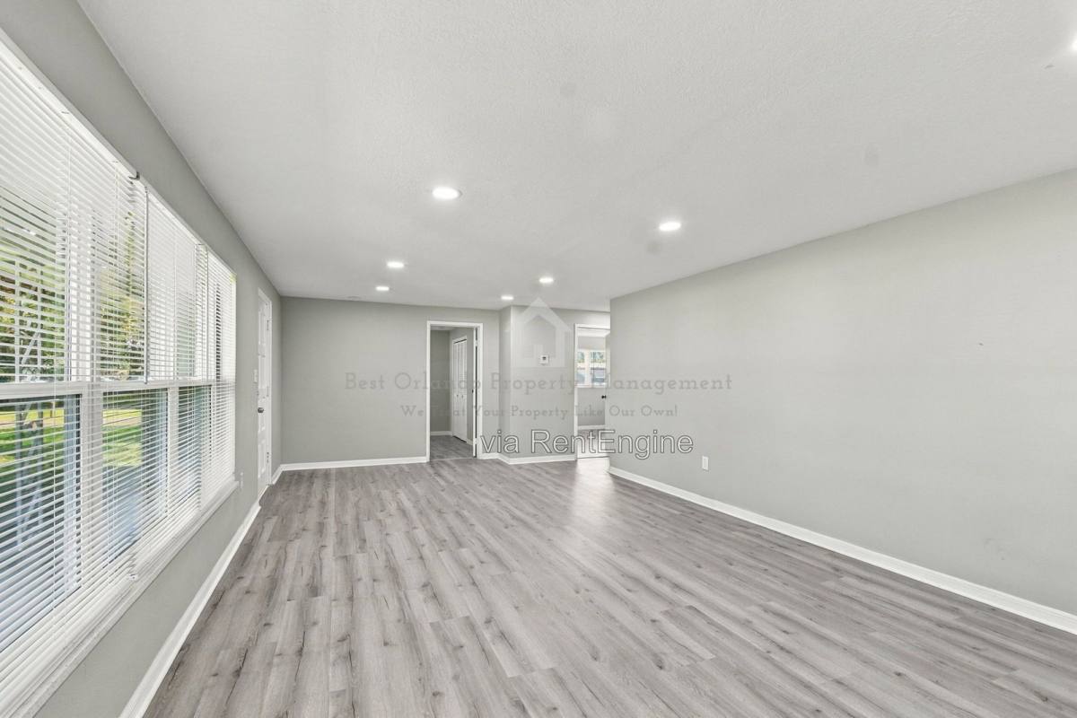 37350 Turner Dr, Umatilla, FL 32784 - House for Rent - Image 12