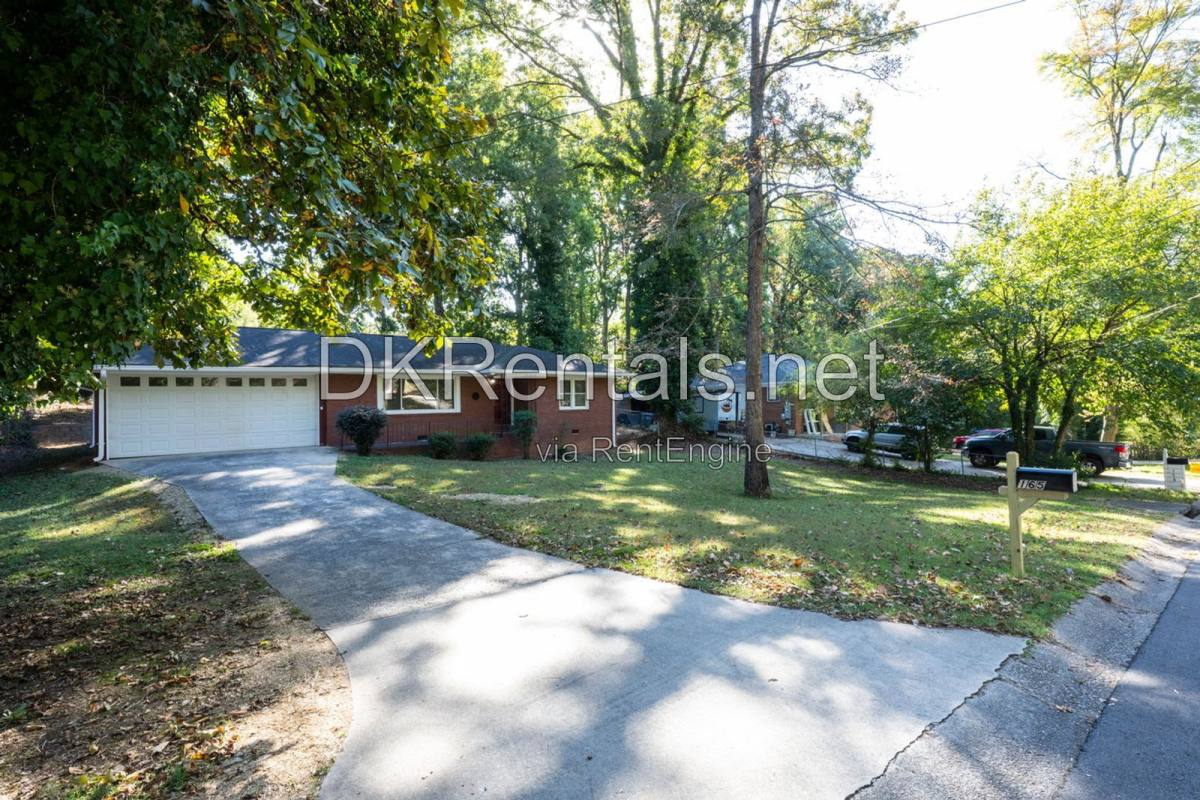165 Charles Ave SE, Marietta, GA 30067 - House for Rent