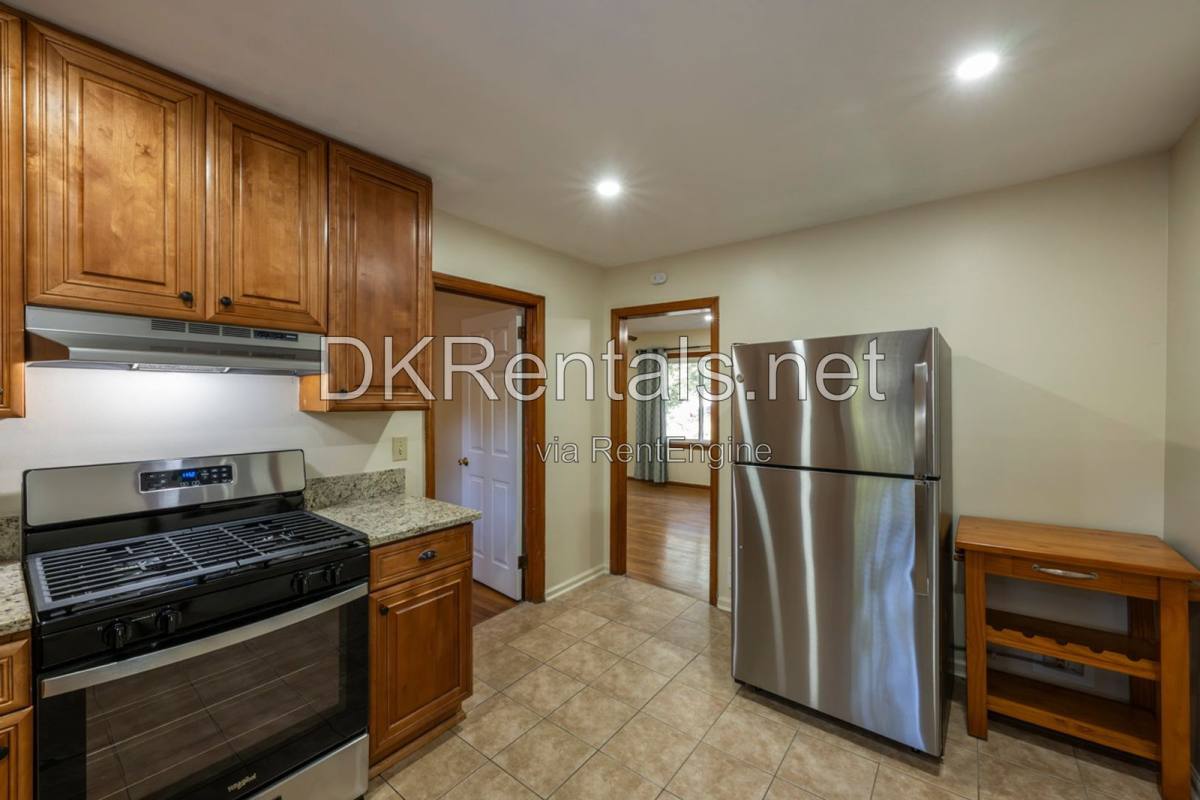 165 Charles Ave SE, Marietta, GA 30067 - House for Rent - Image 12
