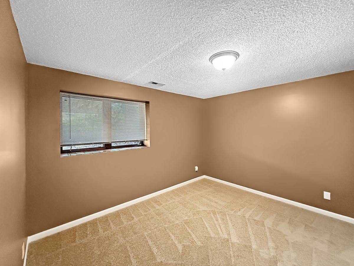 11120 52nd Ave N, Plymouth, MN 55442 - House for Rent - Image 17