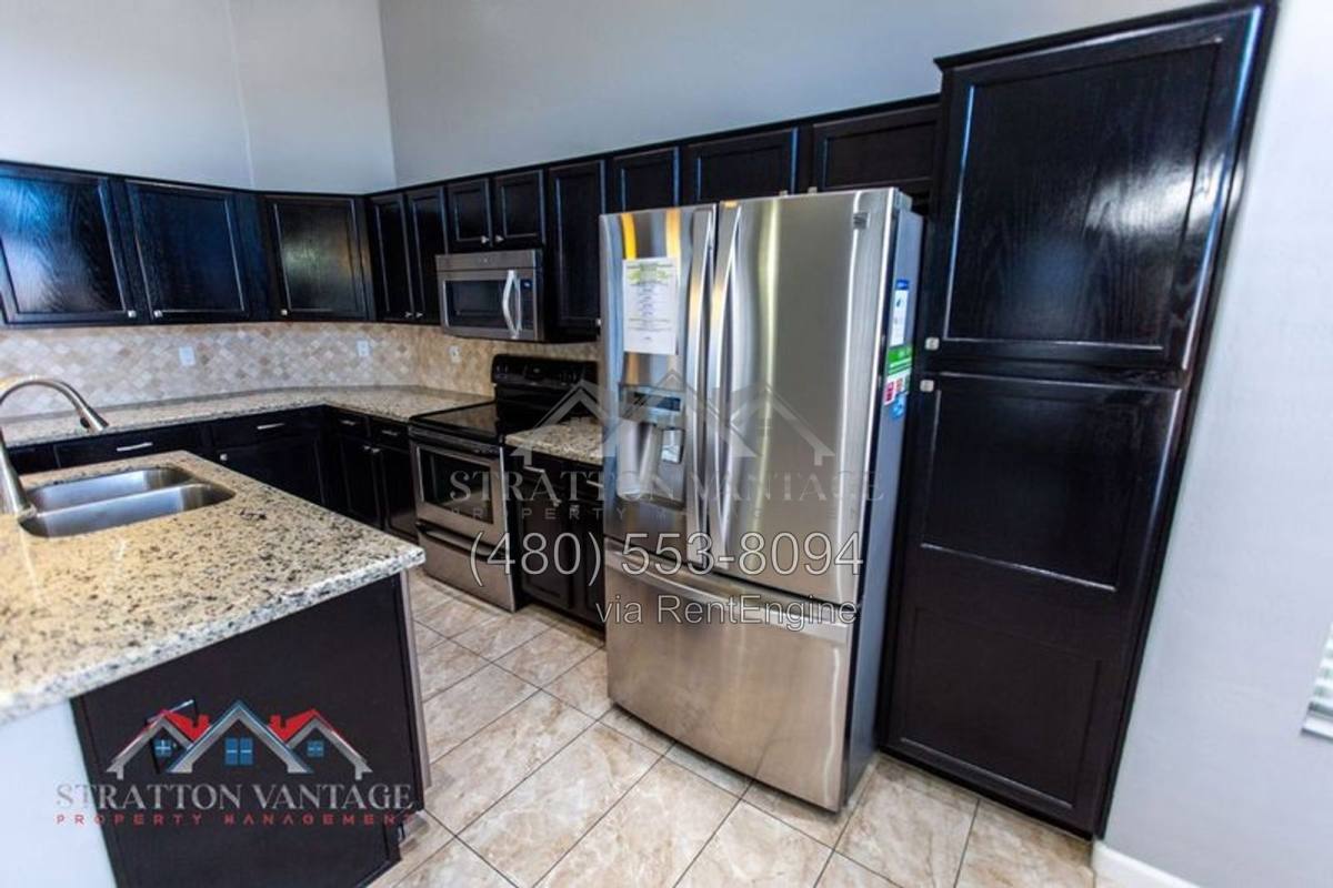 2251 S 63rd Dr, Phoenix, AZ 85043 - House for Rent - Image 16