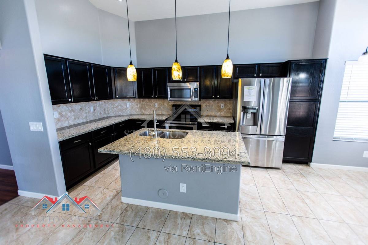 2251 S 63rd Dr, Phoenix, AZ 85043 - House for Rent - Image 15
