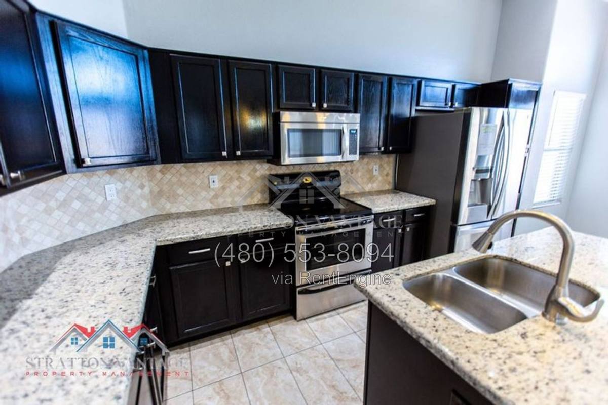 2251 S 63rd Dr, Phoenix, AZ 85043 - House for Rent - Image 17