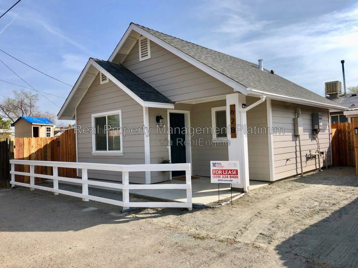 62 Woodworth Ave #B, Clovis, CA 93612 - Apartment for Rent - Image 18
