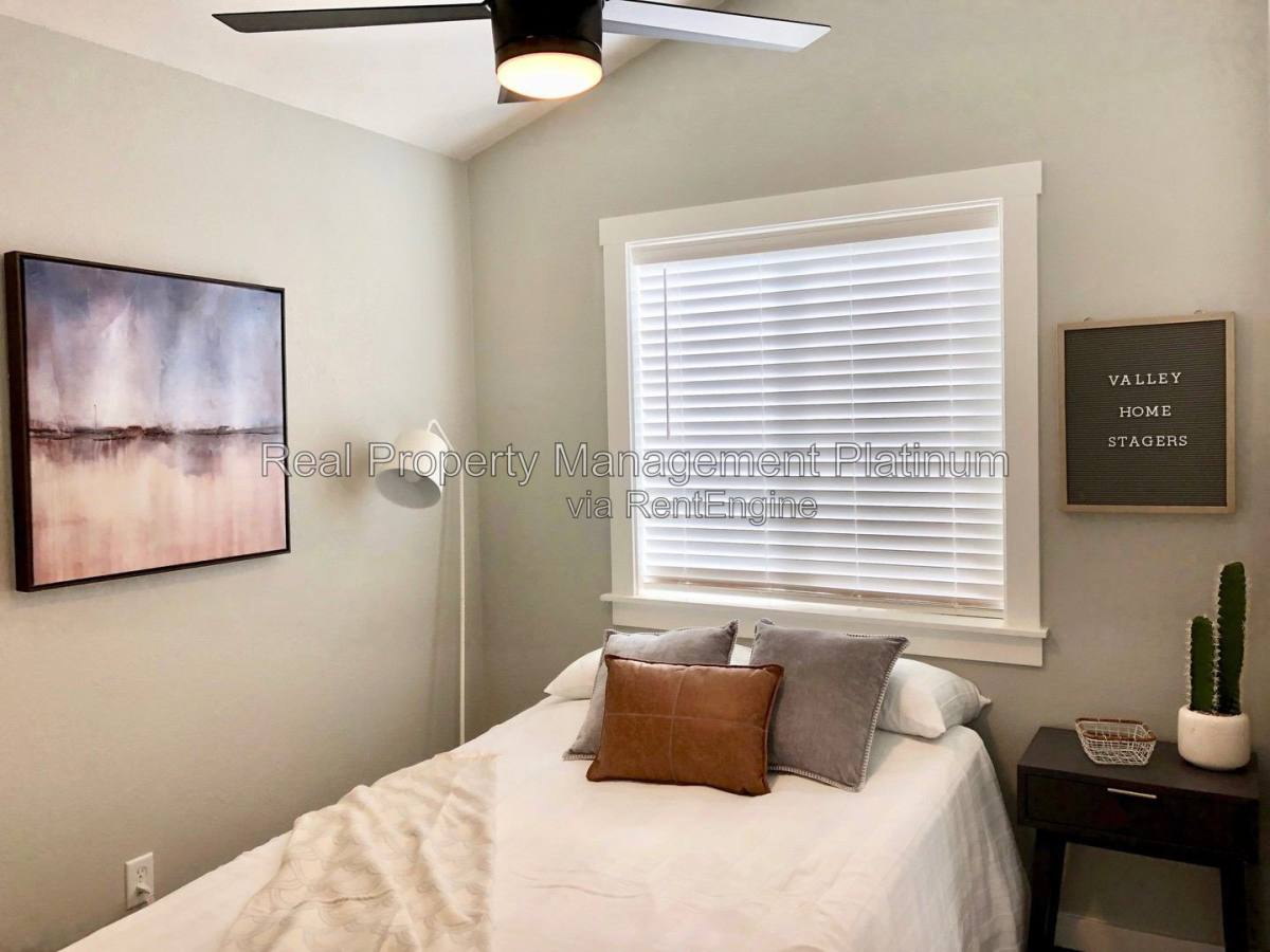 62 Woodworth Ave #B, Clovis, CA 93612 - Apartment for Rent - Image 6