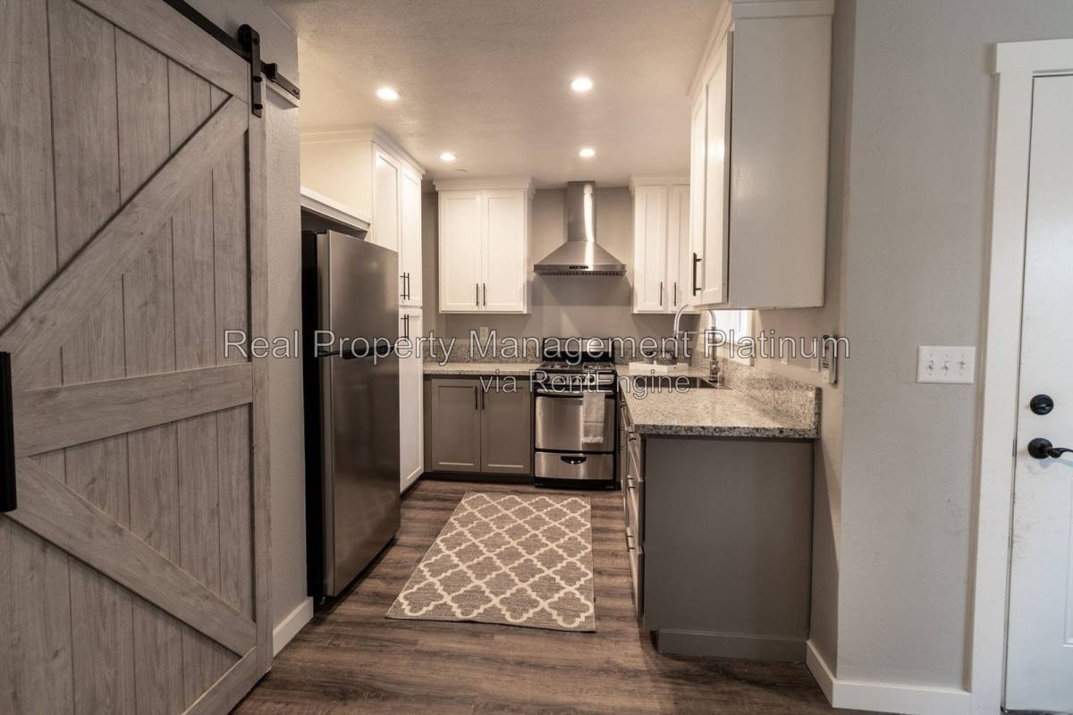 62 Woodworth Ave #B, Clovis, CA 93612 - Apartment for Rent - Image 14