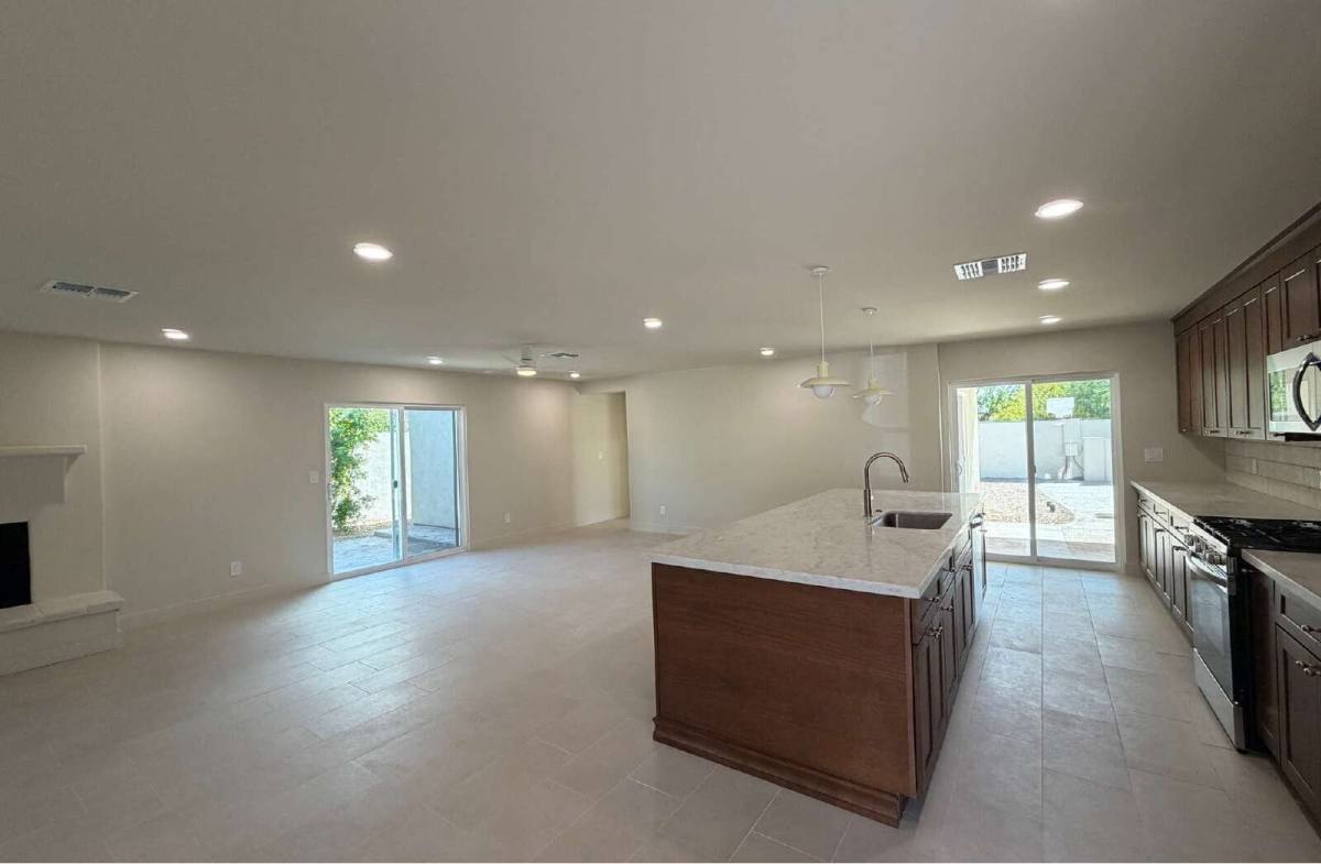 507 E Balboa Dr, Tempe, AZ 85282 - House for Rent - Image 2