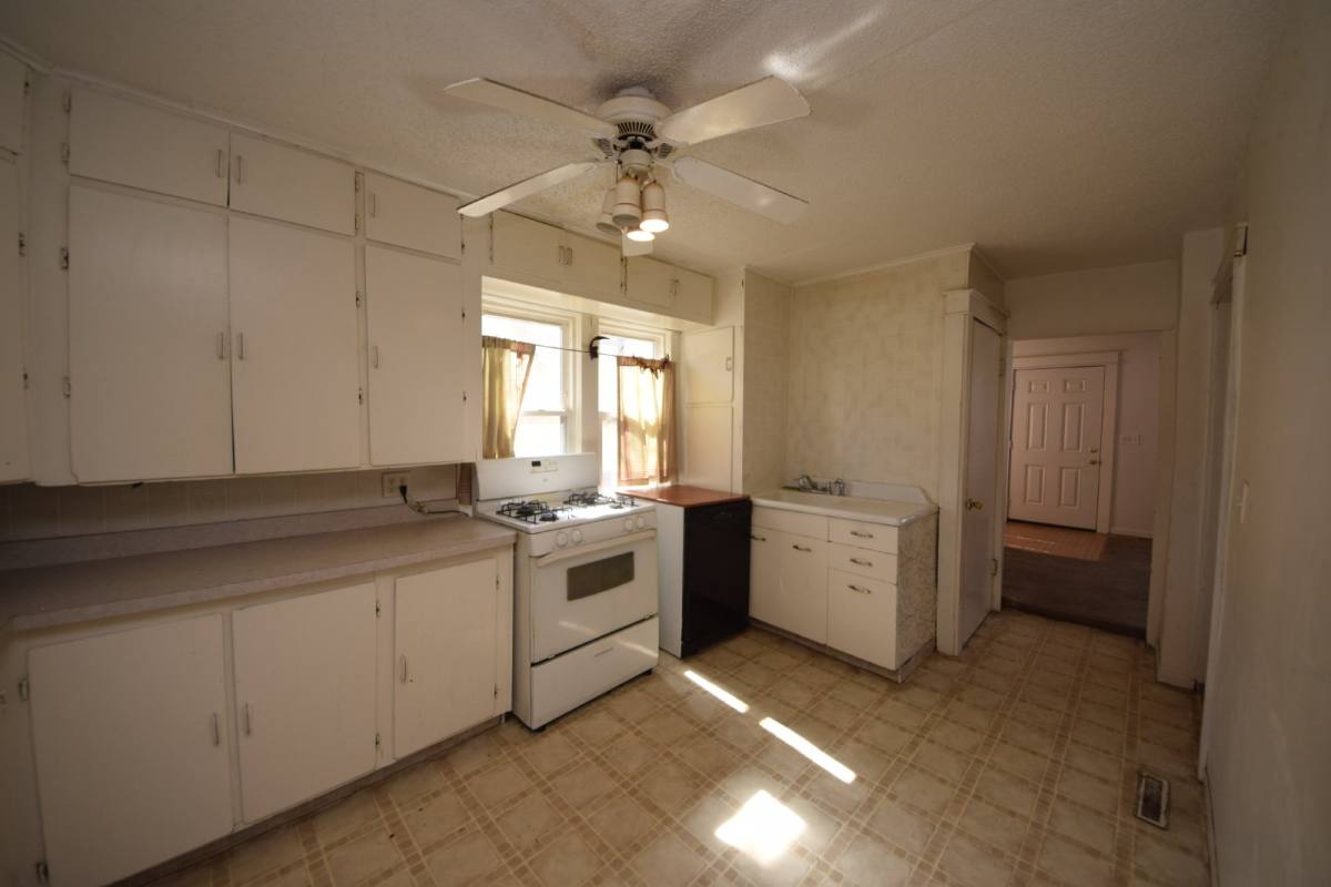 1032 26th Ave SE, Minneapolis, MN 55414 - House for Rent - Image 7