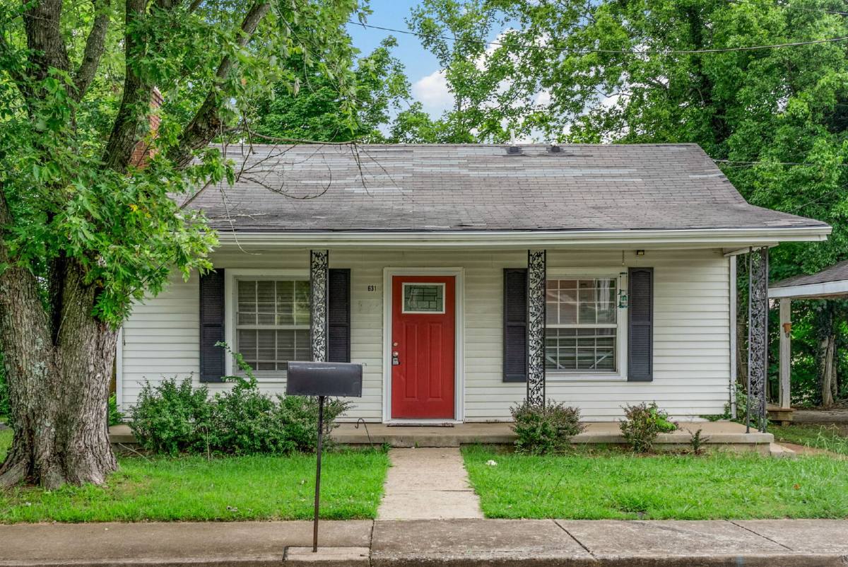 House for rent at 631 Ernest St, Clarksville, TN 37040