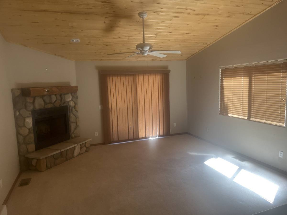 4871 W Cottage Loop, Show Low, AZ 85901 - House for Rent - Image 4