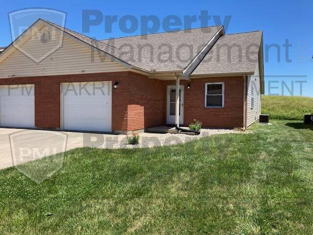 Apartment for rent at 247 Westhaven Dr, Troy, OH 45373