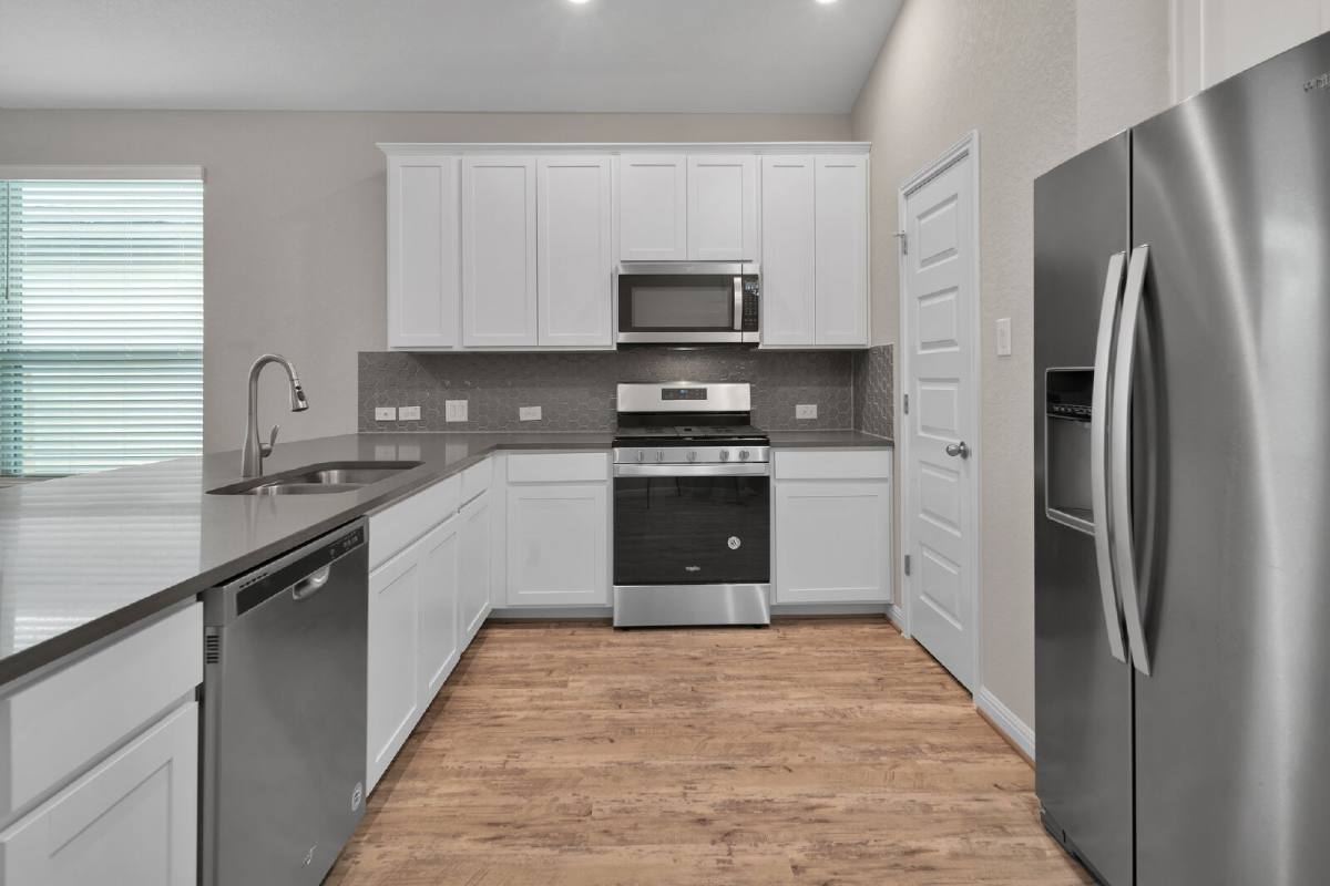 11660 Bakersfield Pass, San Antonio, TX 78245 - House for Rent - Image 5