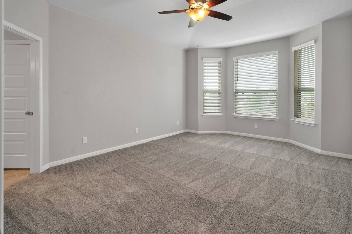 11660 Bakersfield Pass, San Antonio, TX 78245 - House for Rent - Image 10
