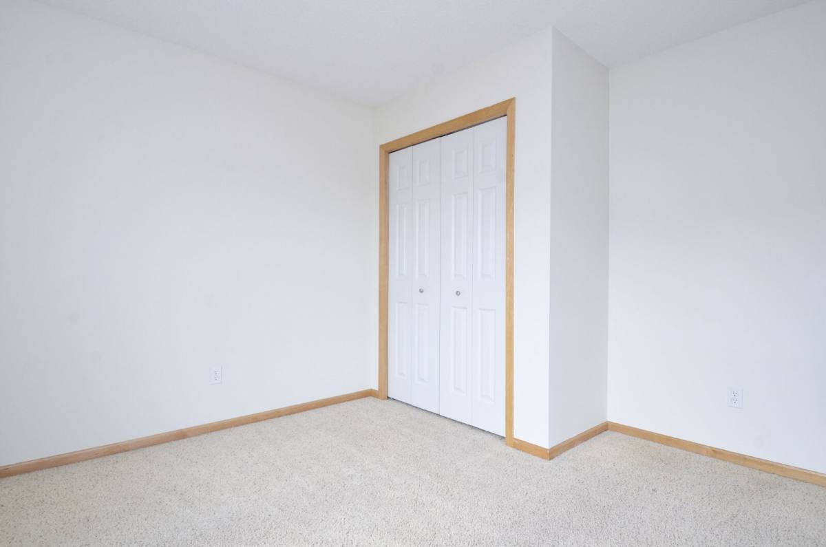 11296 Baltimore St NE #B, Minneapolis, MN 55449 - House for Rent - Image 18