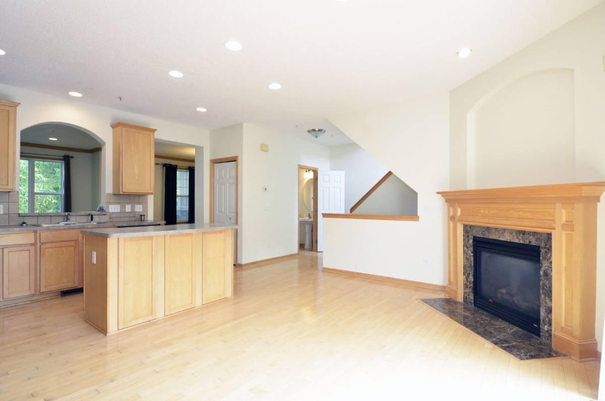 11296 Baltimore St NE #B, Minneapolis, MN 55449 - House for Rent - Image 8