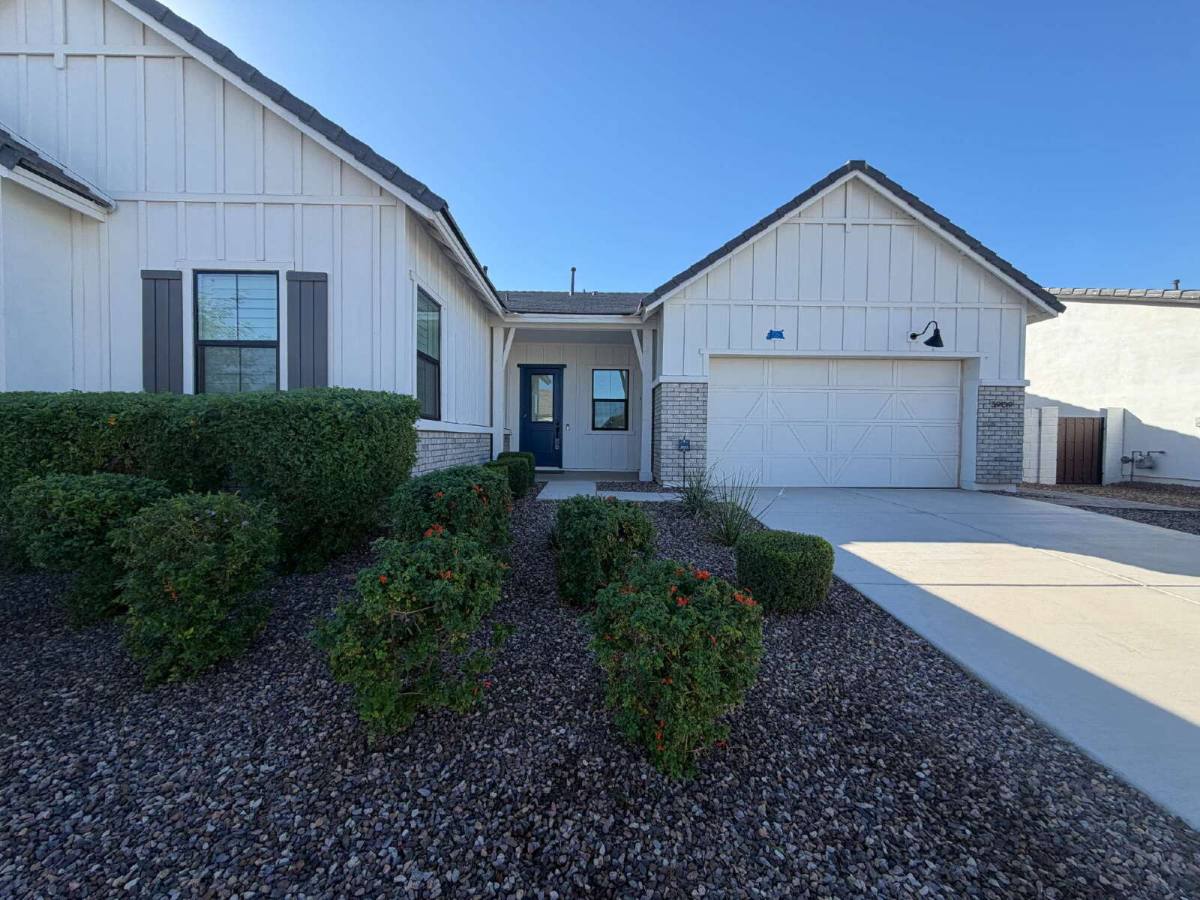 3909 Ruby Way, Queen Creek, AZ 85142 - House for Rent - Image 4
