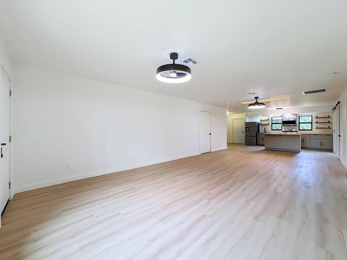 2817 3rd St W, Lehigh Acres, FL 33971 - House for Rent - Image 4
