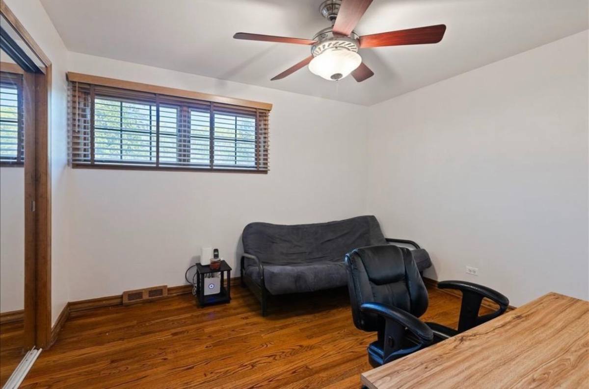 33 Half Day Rd, Lincolnshire, IL 60069 - House for Rent - Image 19