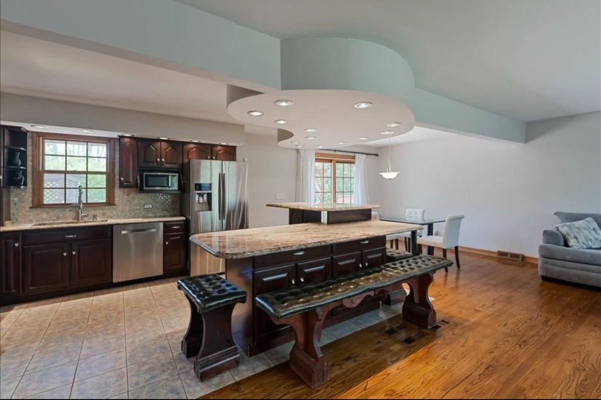 33 Half Day Rd, Lincolnshire, IL 60069 - House for Rent - Image 3